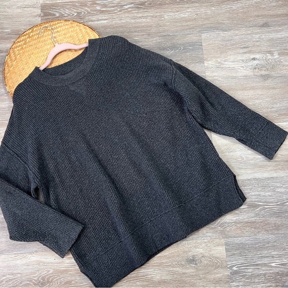 aerie Sweaters - Aerie ribbed knit oversized sweater charcoal gray